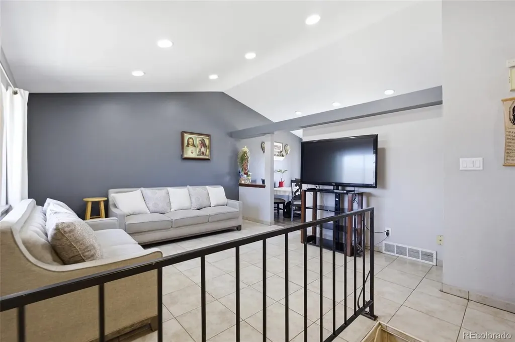 1759 Sunset Street Longmont CO 80501