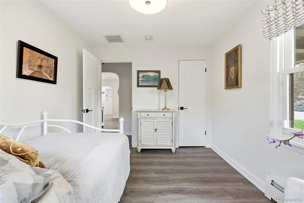 817 Locust Street Denver CO 80220