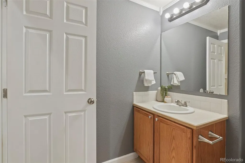 10721 Xanadu Street Commerce City CO 80022
