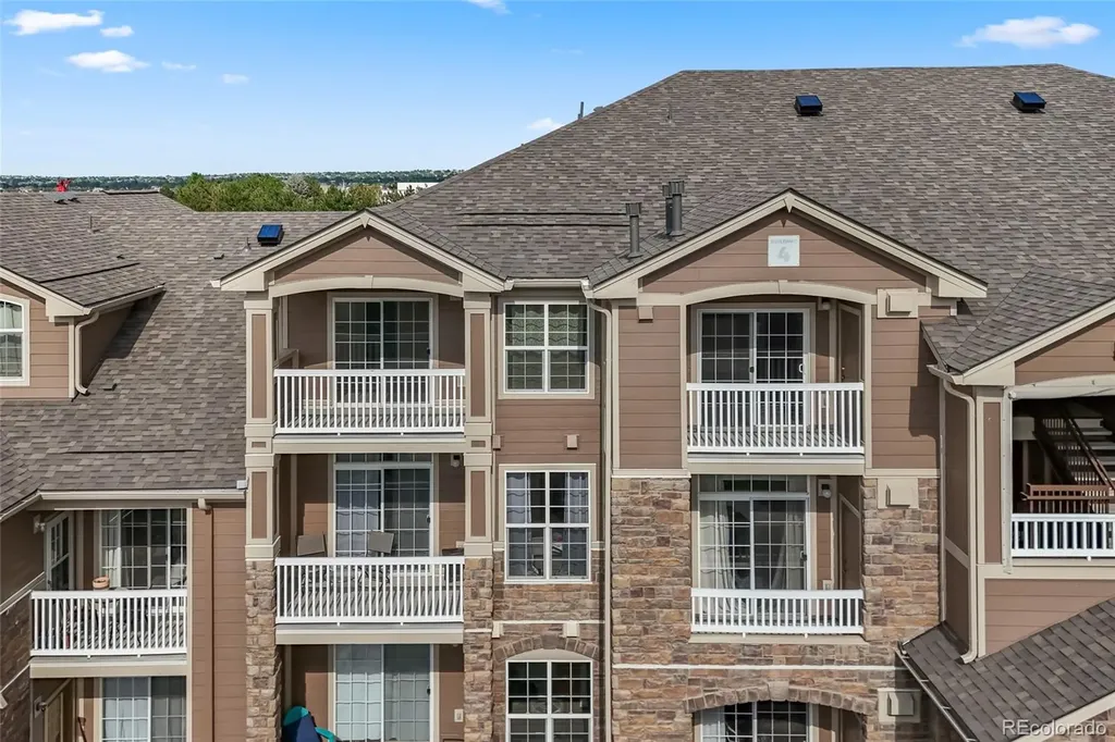 7440 S Blackhawk Street Englewood CO 80112