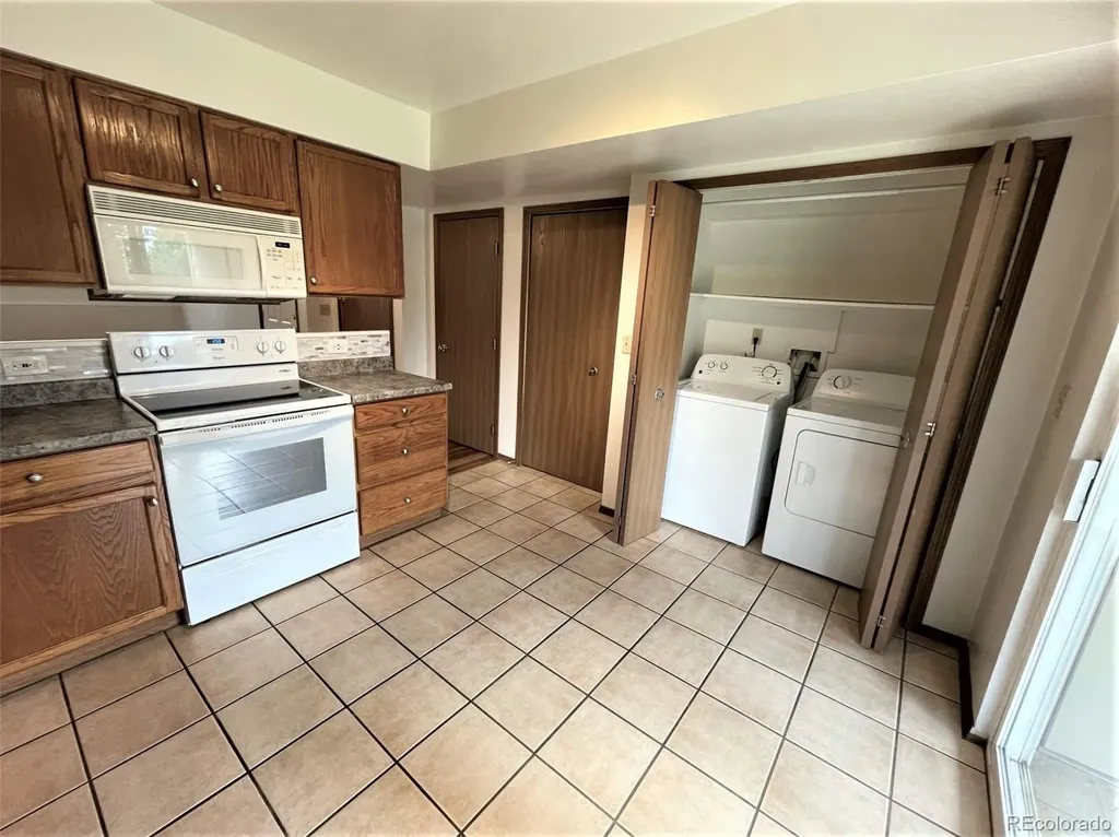 3006 Illinois Avenue Colorado Springs CO 80907