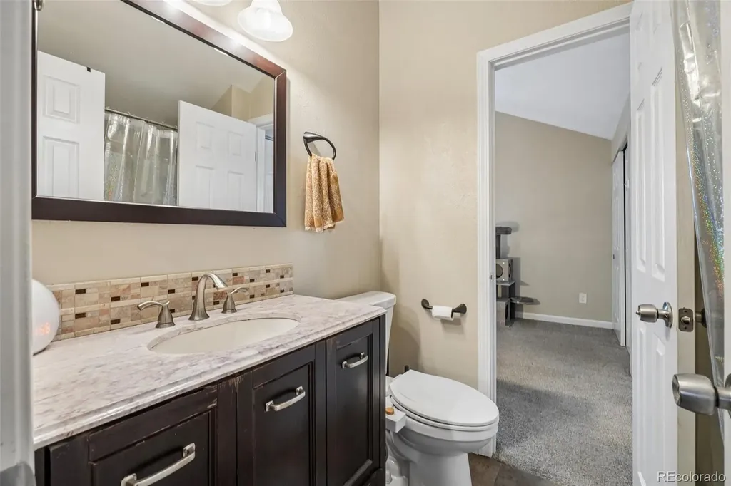 3850 S Genoa Court Aurora CO 80013