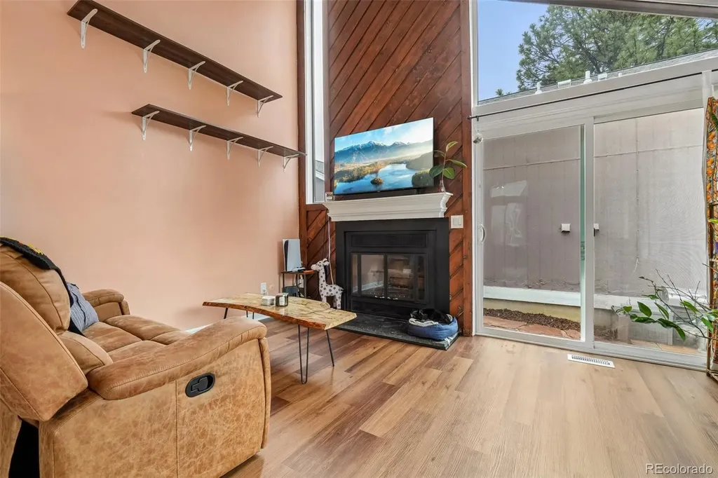 3850 S Genoa Court Aurora CO 80013