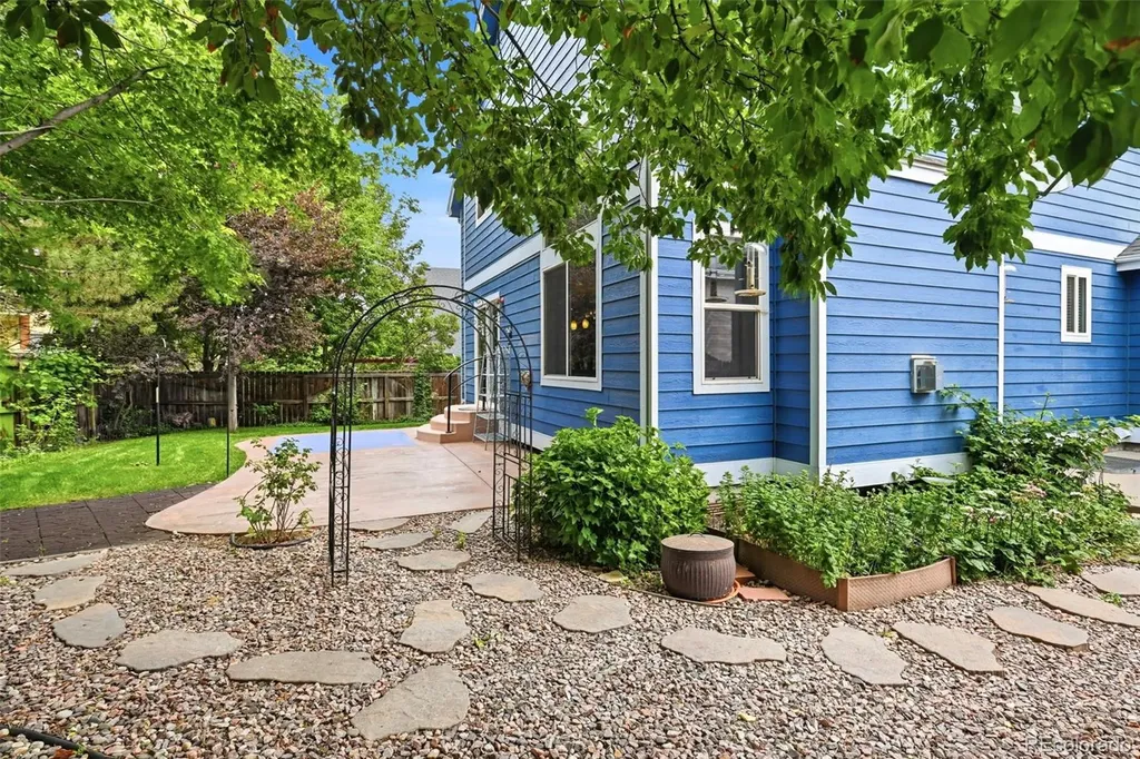 4135 Cherryvale Drive Colorado Springs CO 80918