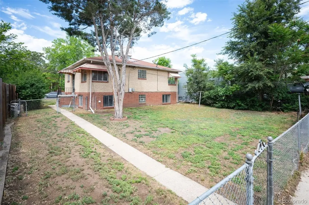 4314 Zuni Street Denver CO 80211