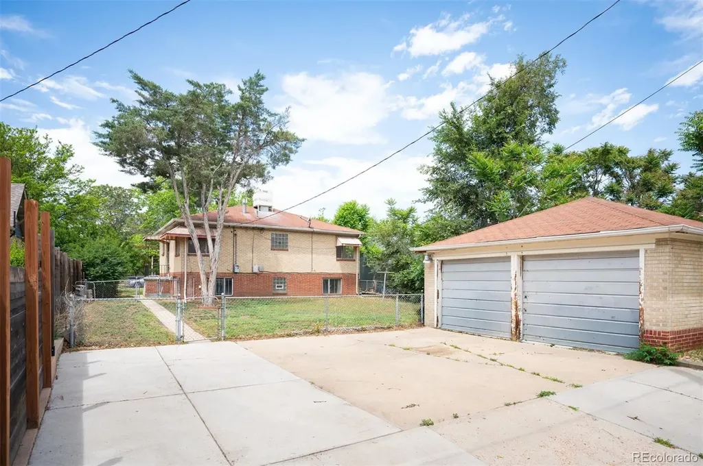 4314 Zuni Street Denver CO 80211