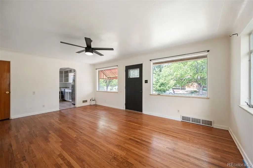 4314 Zuni Street Denver CO 80211