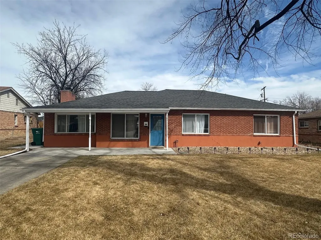 756 Revere Street Aurora CO 80011