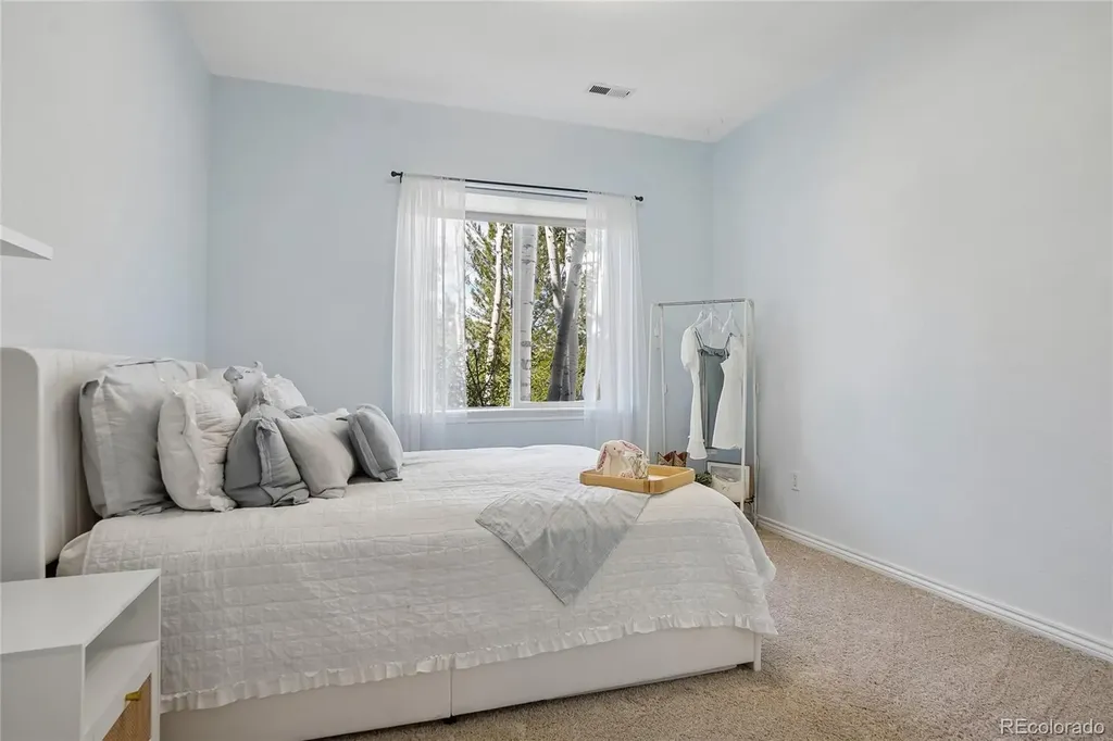 240 Gallagher Court Erie CO 80516