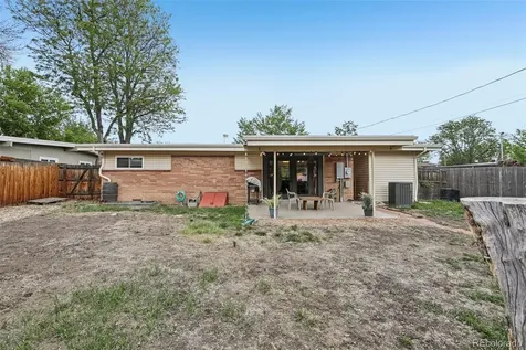 6035 Dover Street Arvada CO 80004