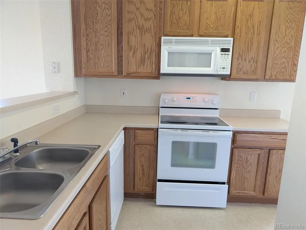 14400 Albrook Drive Denver CO 80239