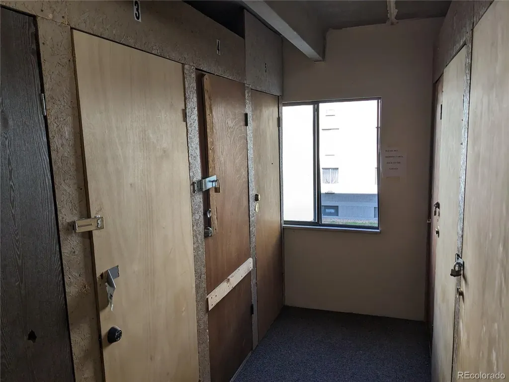 1011 S Ironton Street Aurora CO 80012
