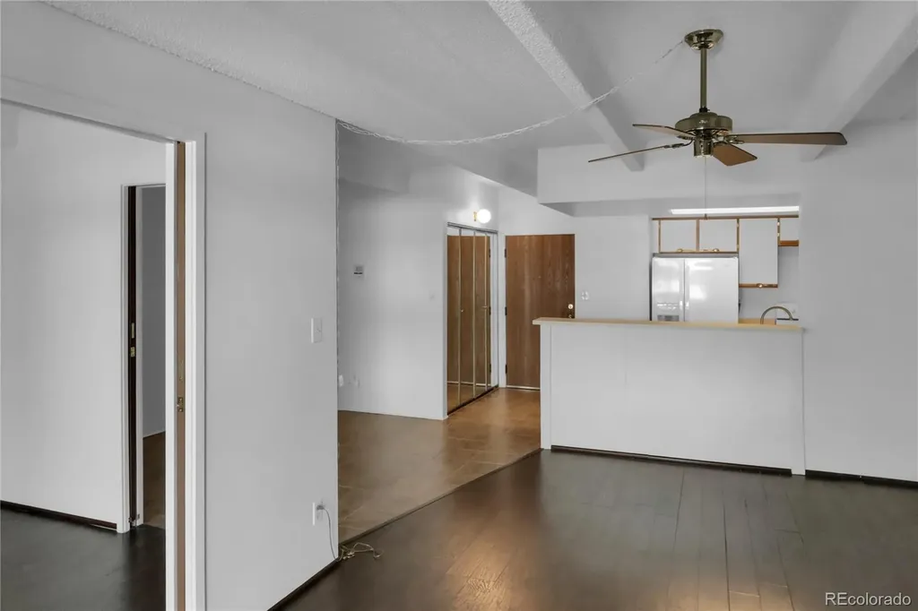 1011 S Ironton Street Aurora CO 80012