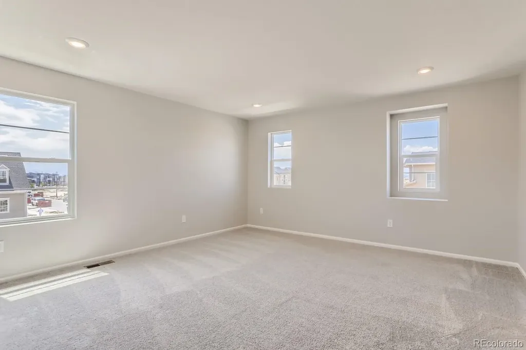 6302 N Fulton Street Denver CO 80238