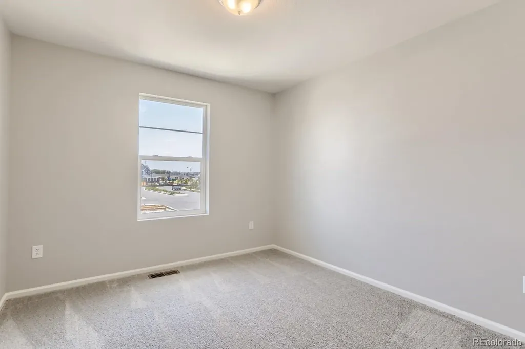 6302 N Fulton Street Denver CO 80238