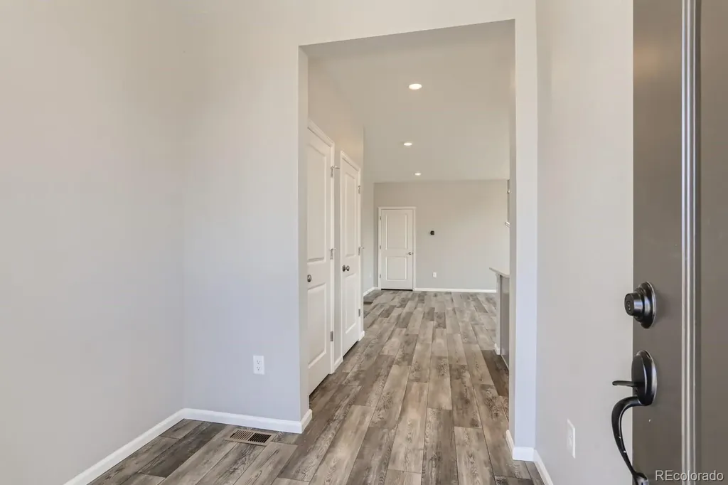 6302 N Fulton Street Denver CO 80238
