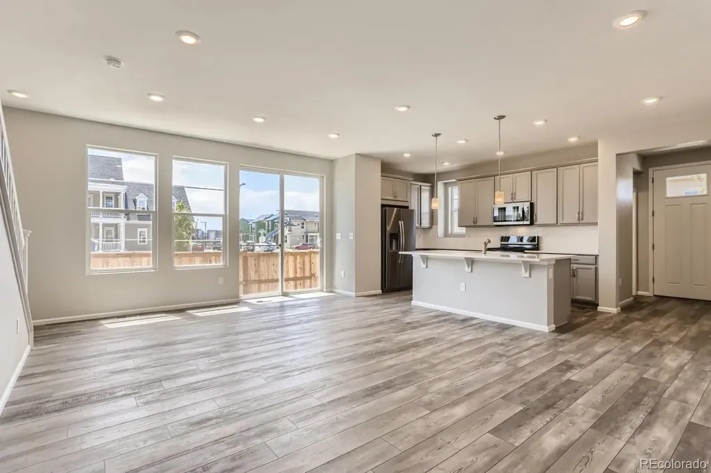 6302 N Fulton Street Denver CO 80238