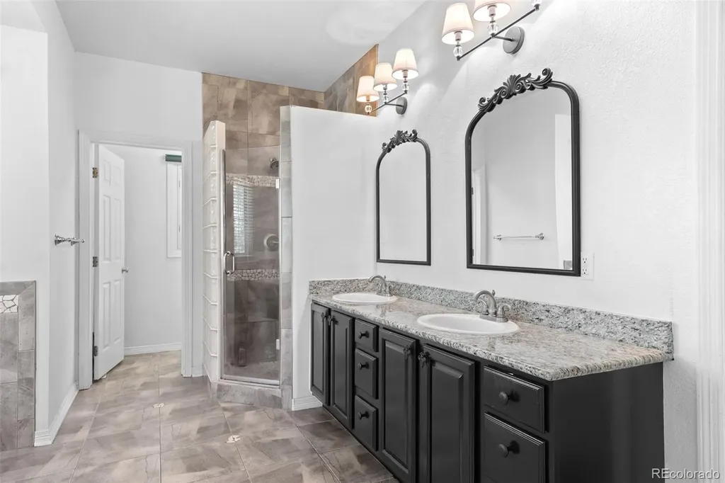 2090 S Joliet Street Aurora CO 80014