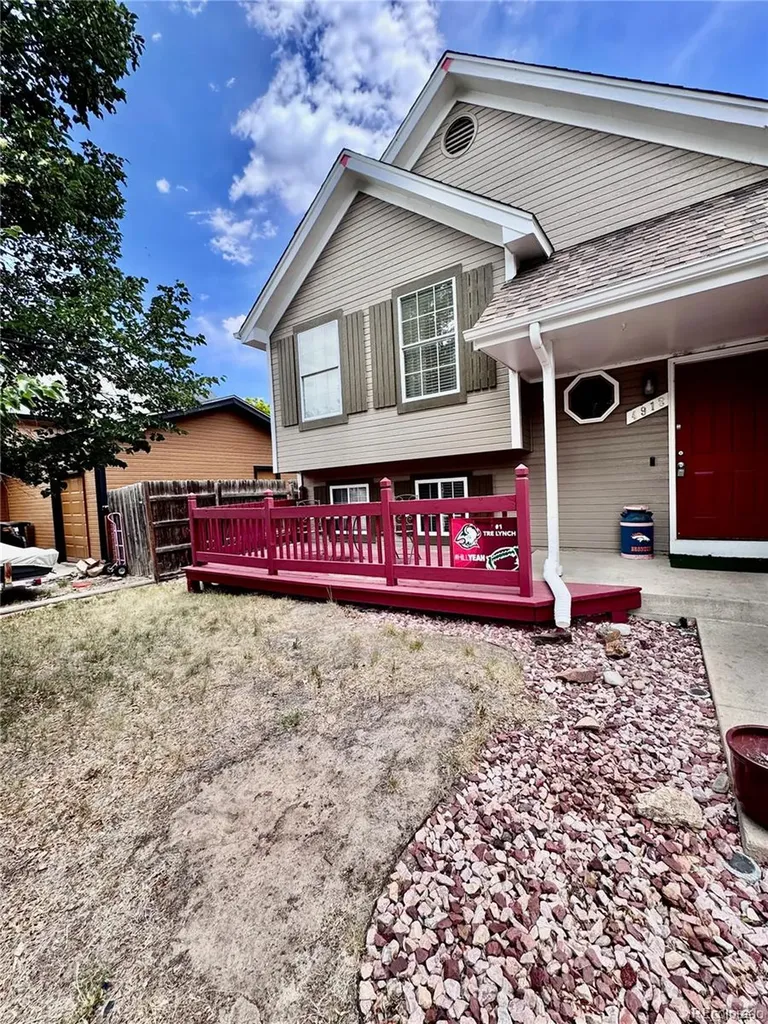 4918 S Sedalia Way Aurora CO 80015