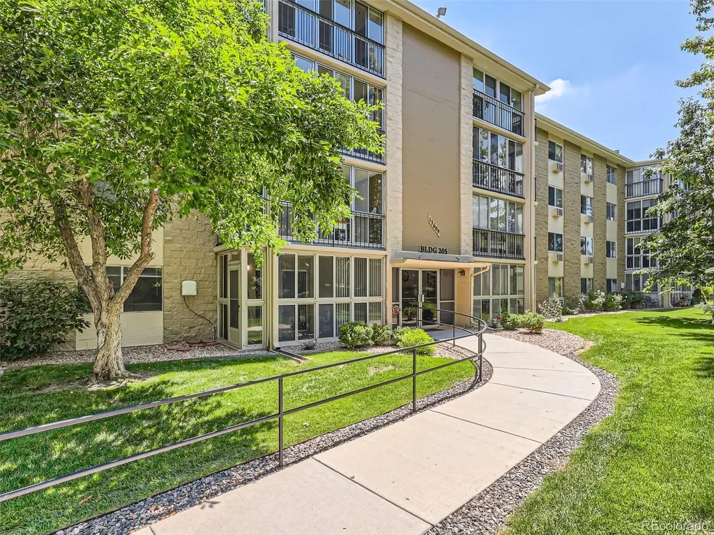 13609 E Cornell Avenue Aurora CO 80014
