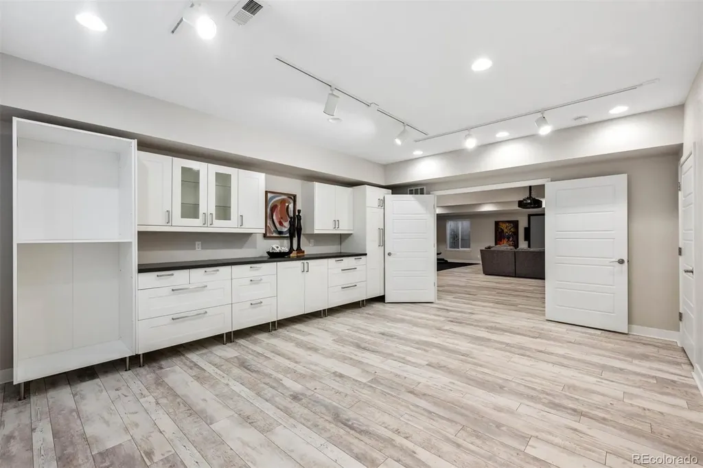 15415 W Asbury Avenue Lakewood CO 80228