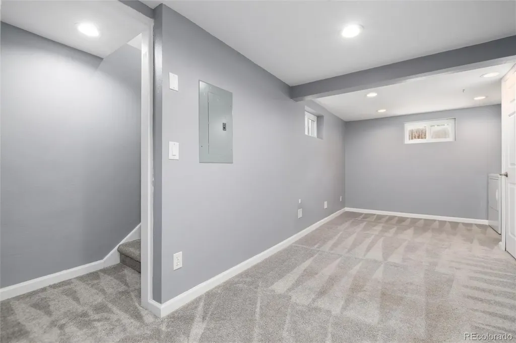 9525 W 11th Avenue Lakewood CO 80215