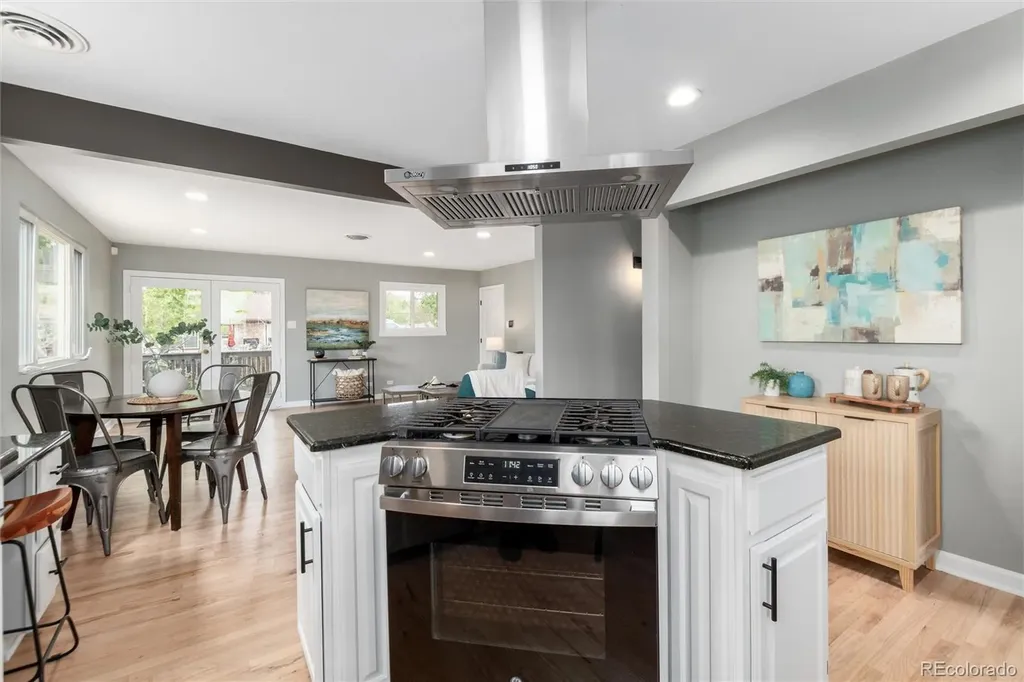 9525 W 11th Avenue Lakewood CO 80215