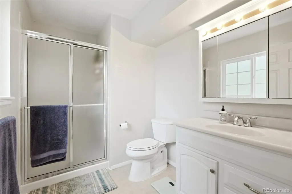 2863 S Reading Court Denver CO 80231