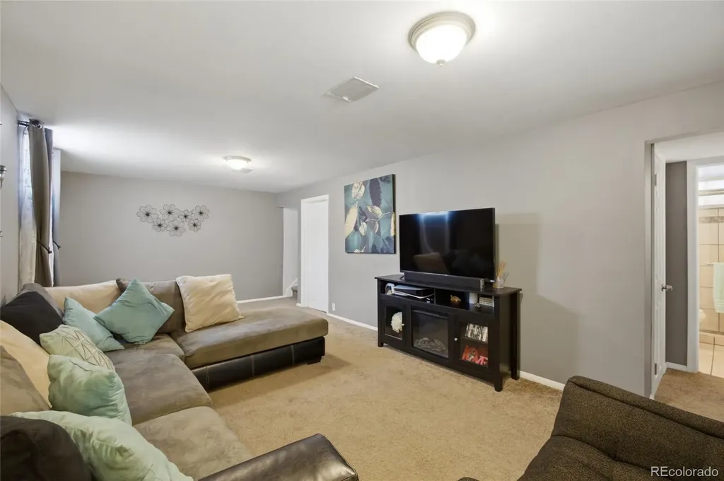 1169 W 102nd Avenue Denver CO 80260