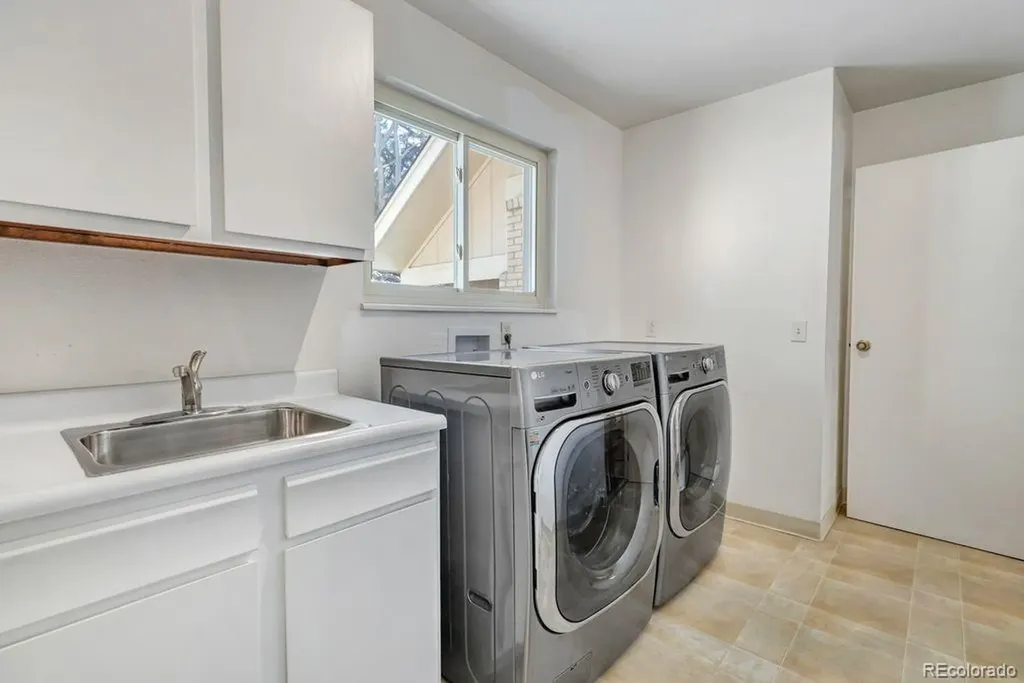 15604 E Chenango Avenue Aurora CO 80015