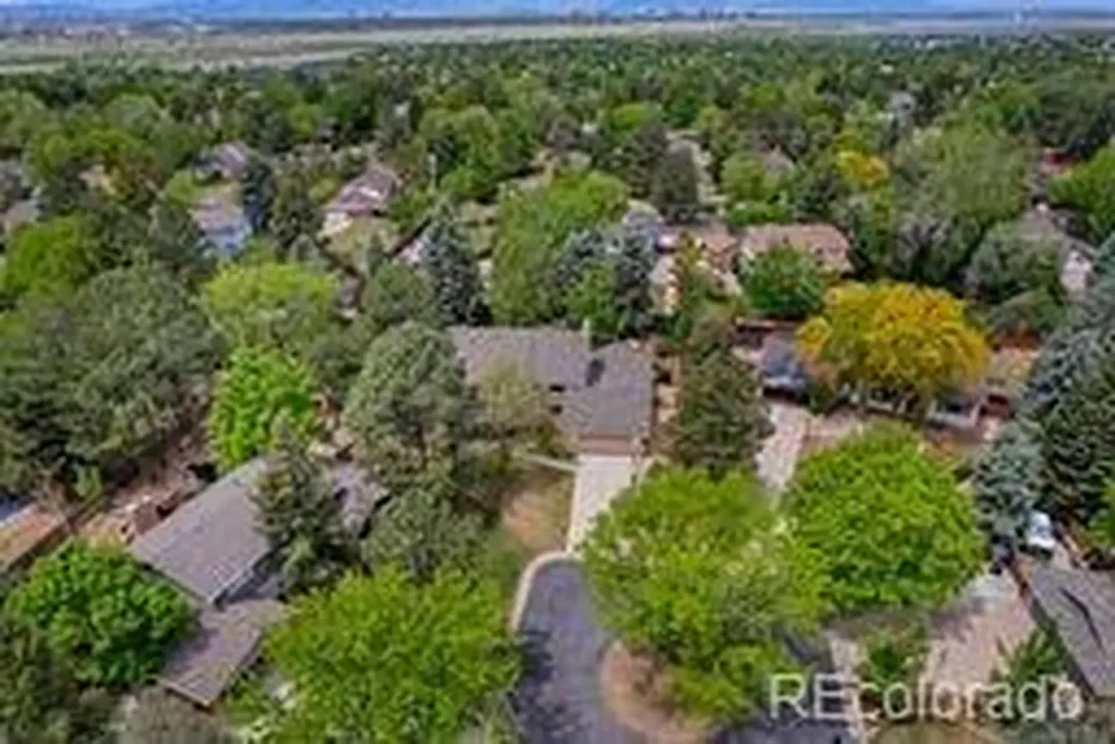 15604 E Chenango Avenue Aurora CO 80015