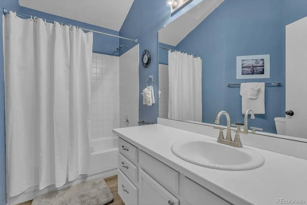 4131 Snowbird Avenue Broomfield CO 80020