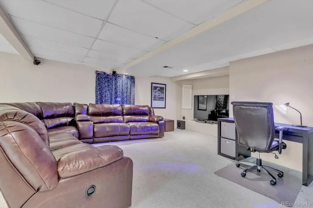 4131 Snowbird Avenue Broomfield CO 80020