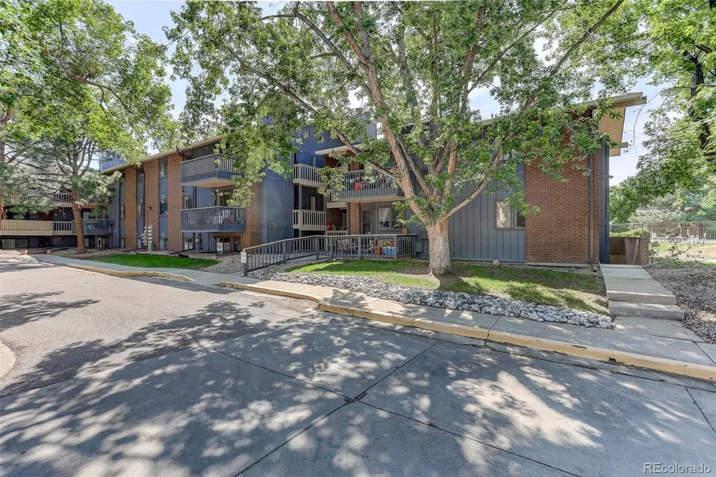 2800 Kalmia Avenue Boulder CO 80301
