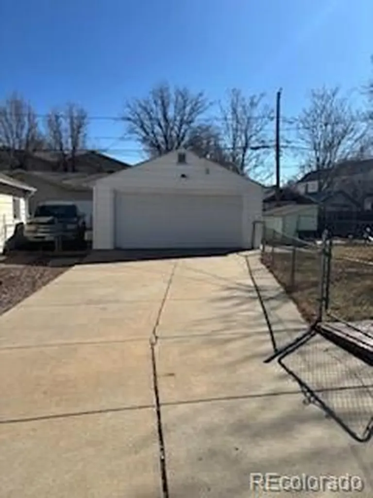 3024 S Delaware Street Englewood CO 80110