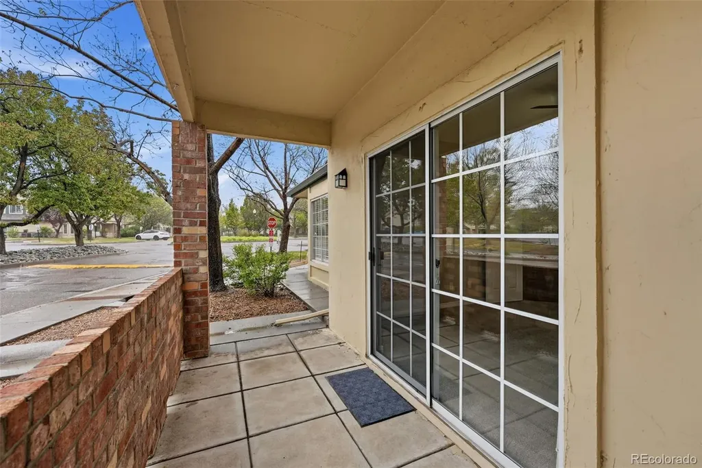 8601 E Dry Creek Road Englewood CO 80112