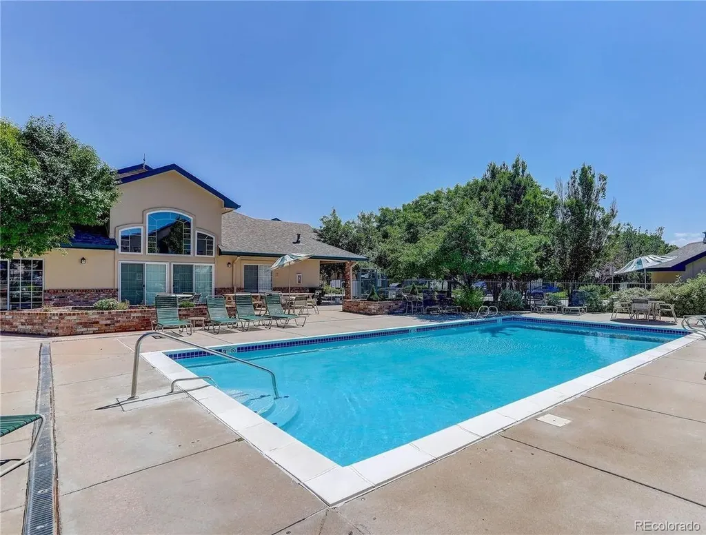 8601 E Dry Creek Road Englewood CO 80112