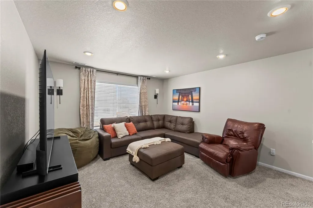 13482 Valley Peak Drive Peyton CO 80831