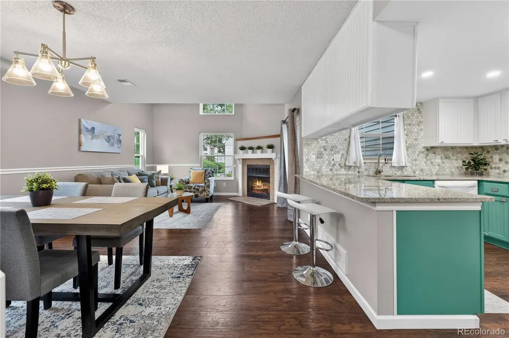 12584 E Pacific Circle Aurora CO 80014