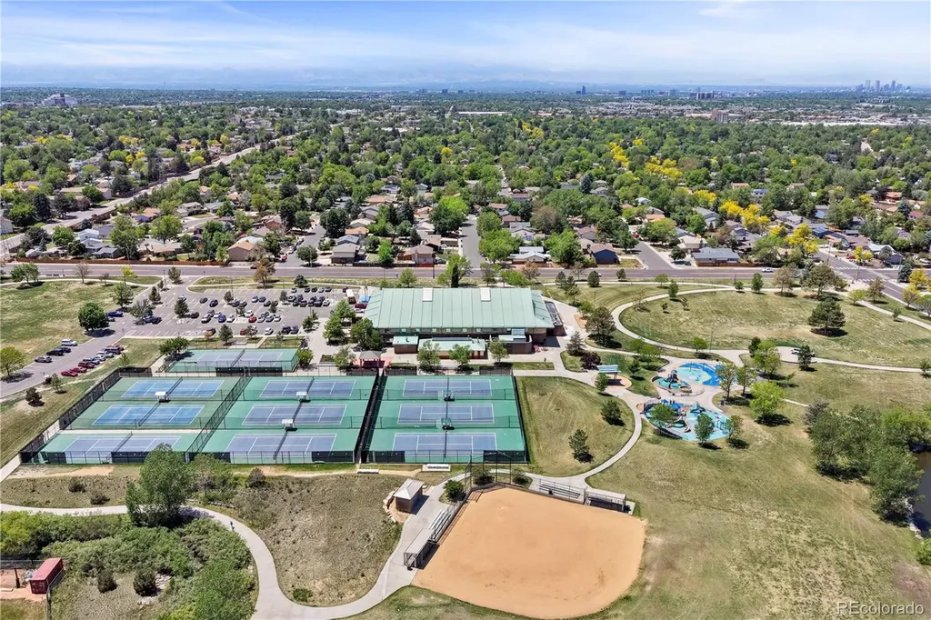 12584 E Pacific Circle Aurora CO 80014