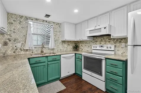 12584 E Pacific Circle Aurora CO 80014