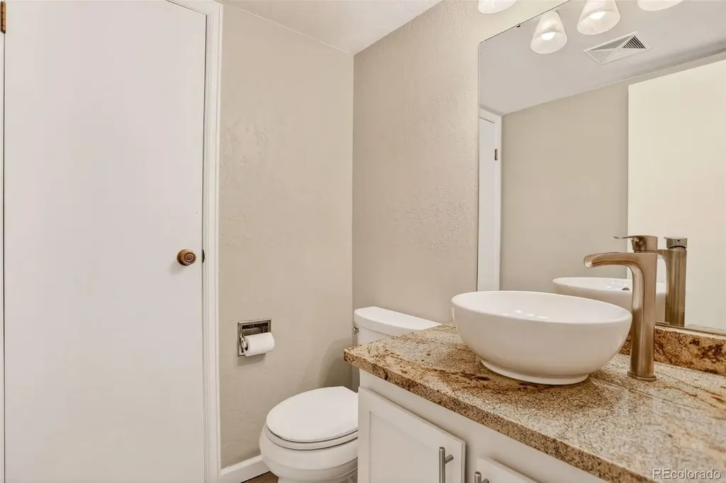 7853 W 87th Drive Arvada CO 80005