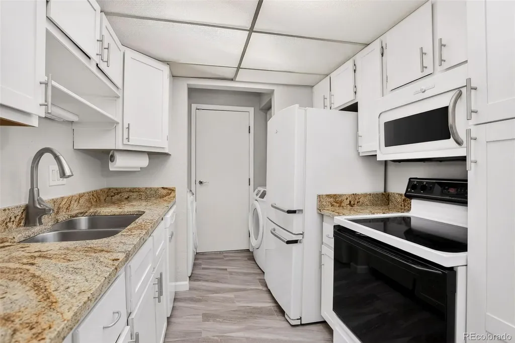 7853 W 87th Drive Arvada CO 80005