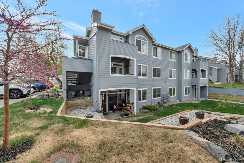 8500 E Jefferson Avenue Denver CO 80237