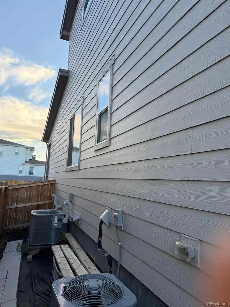 1212 Loraine Circle S Lafayette CO 80026