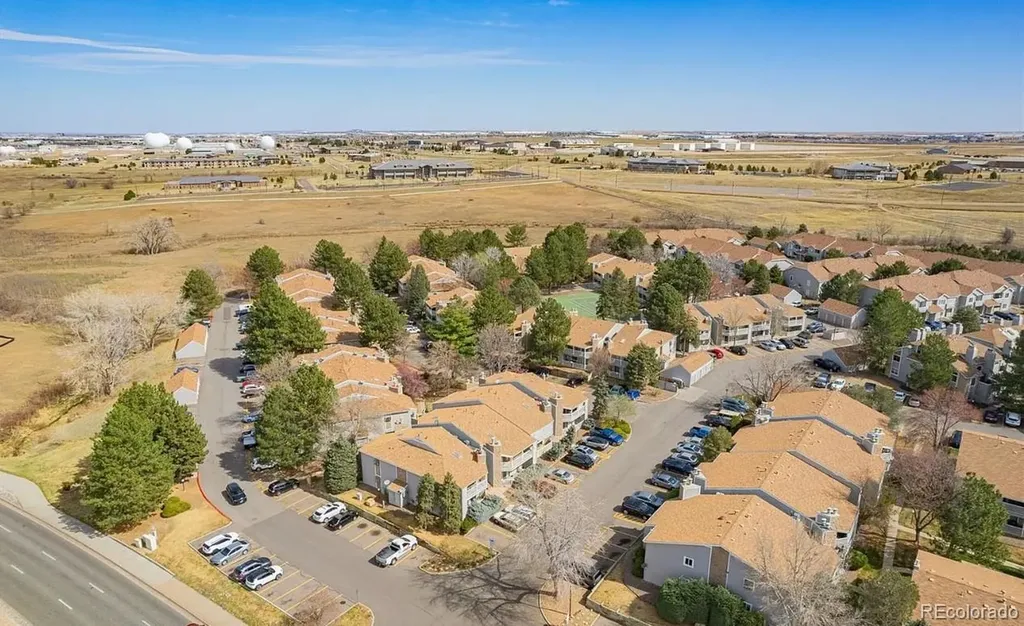 908 S Walden Way Aurora CO 80017