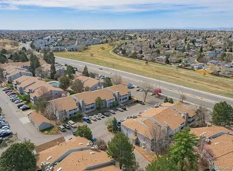 908 S Walden Way Aurora CO 80017