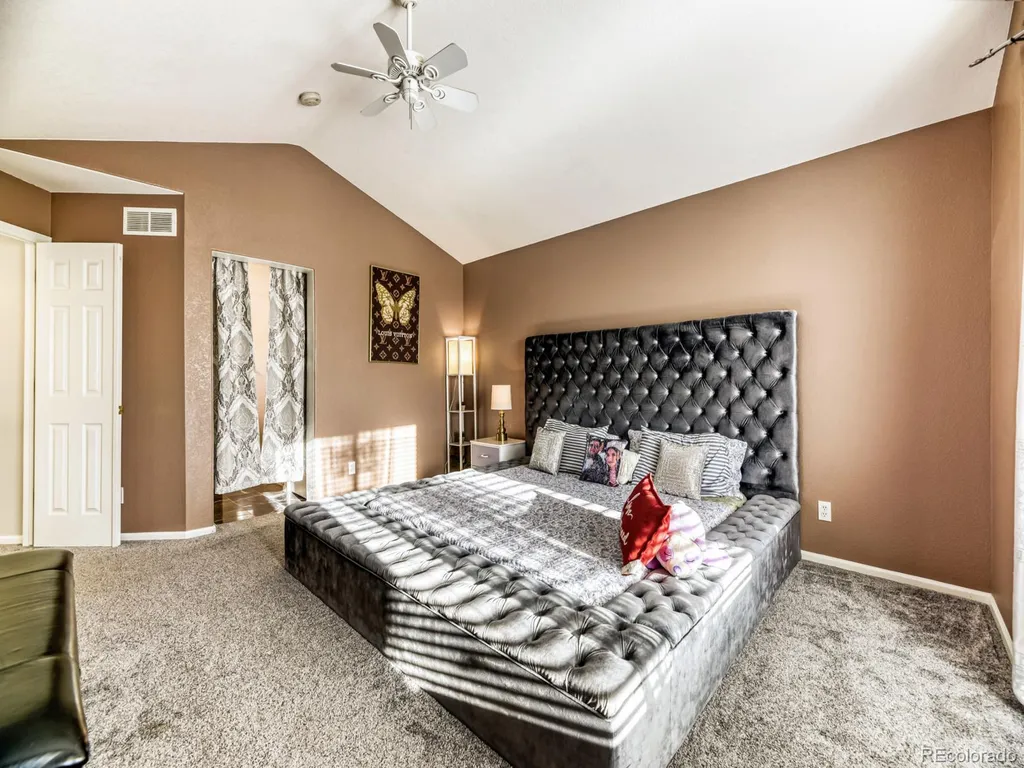 5753 S Rome Street Aurora CO 80015