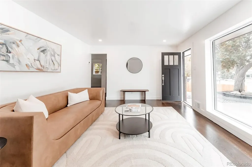 2352 Raleigh Street Denver CO 80219