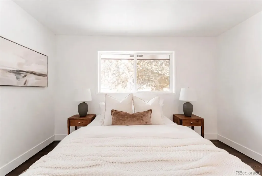 2352 Raleigh Street Denver CO 80219